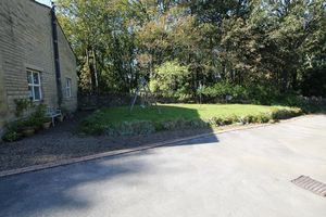 Garden Area- click for photo gallery